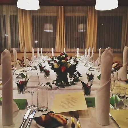 Stadthotel Restaurant Auerhahn Vöcklabruck