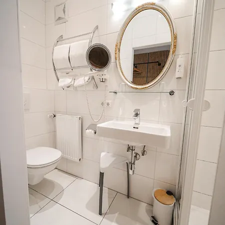 ホテル Stadthotel Restaurant Auerhahn Vöcklabruck
