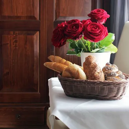 Stadthotel Restaurant Auerhahn 3*
