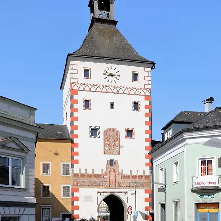 Stadthotel Restaurant Auerhahn Hotel 3*