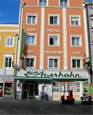 Отель Stadthotel Restaurant Auerhahn 3*