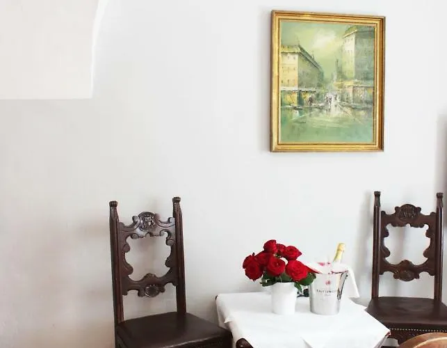 Otel Stadthotel Restaurant Auerhahn Vöcklabruck